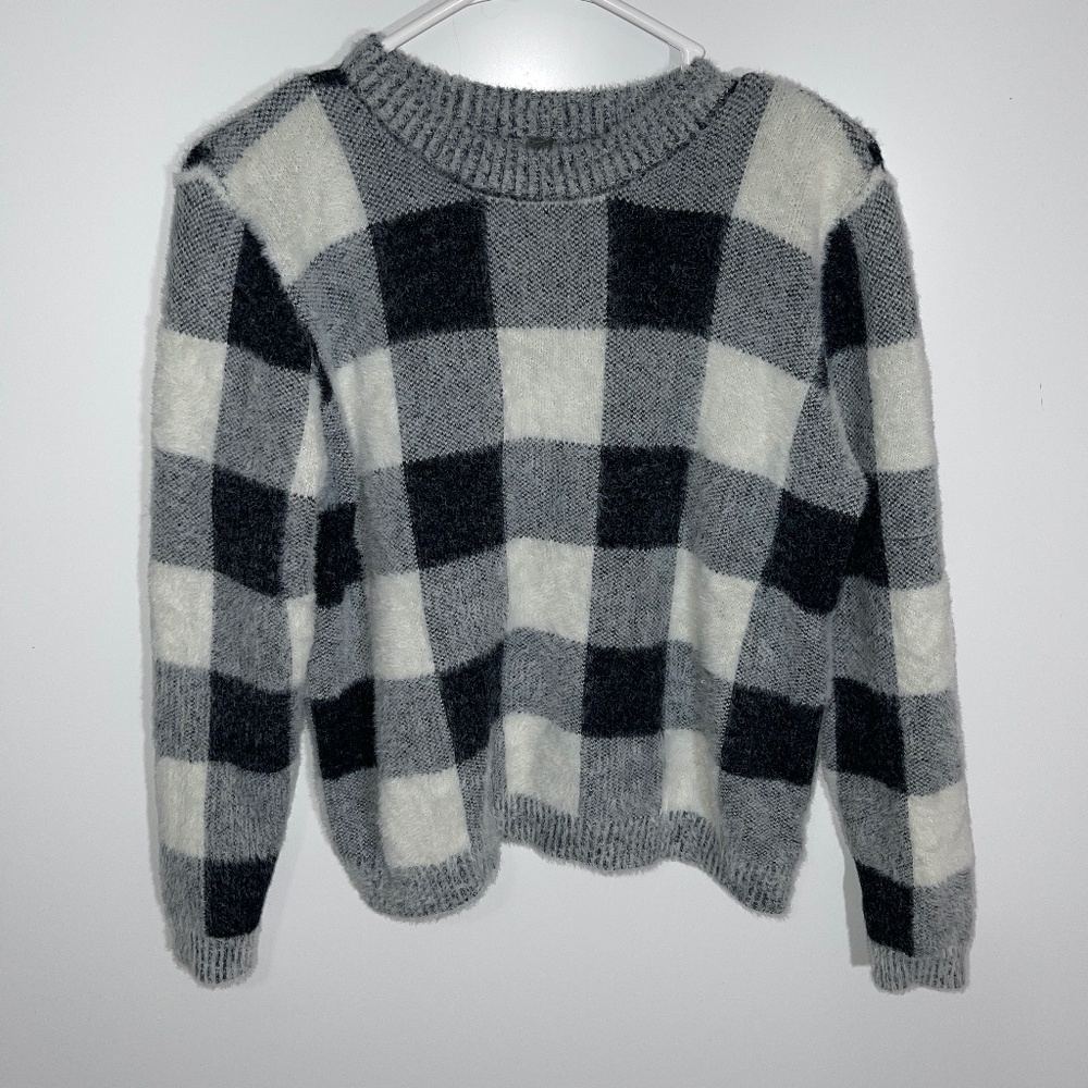 ALYA fuzzy checkered sweater Size Small